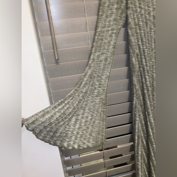 Altar’d State Bell Sleeve Dress - Picture 2 of 3